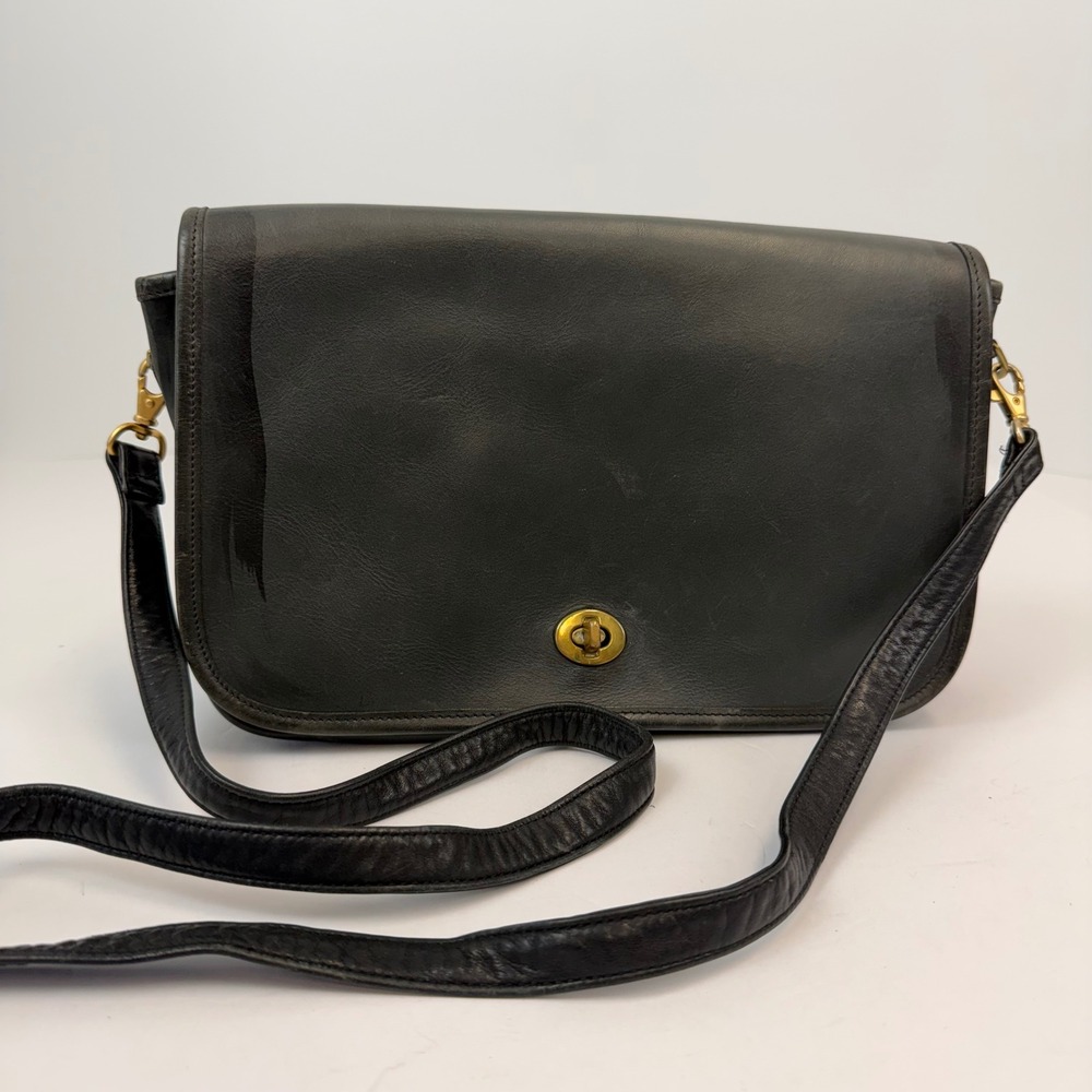 Vintage Coach Project Black Leather Crossbody Bag Turnlock Made USA 9950 Pocket